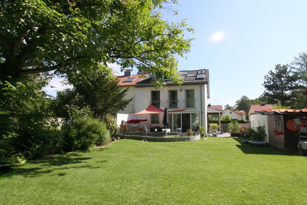 Energieeffiziente Doppelhaushälfte in 85591 Vaterstetten